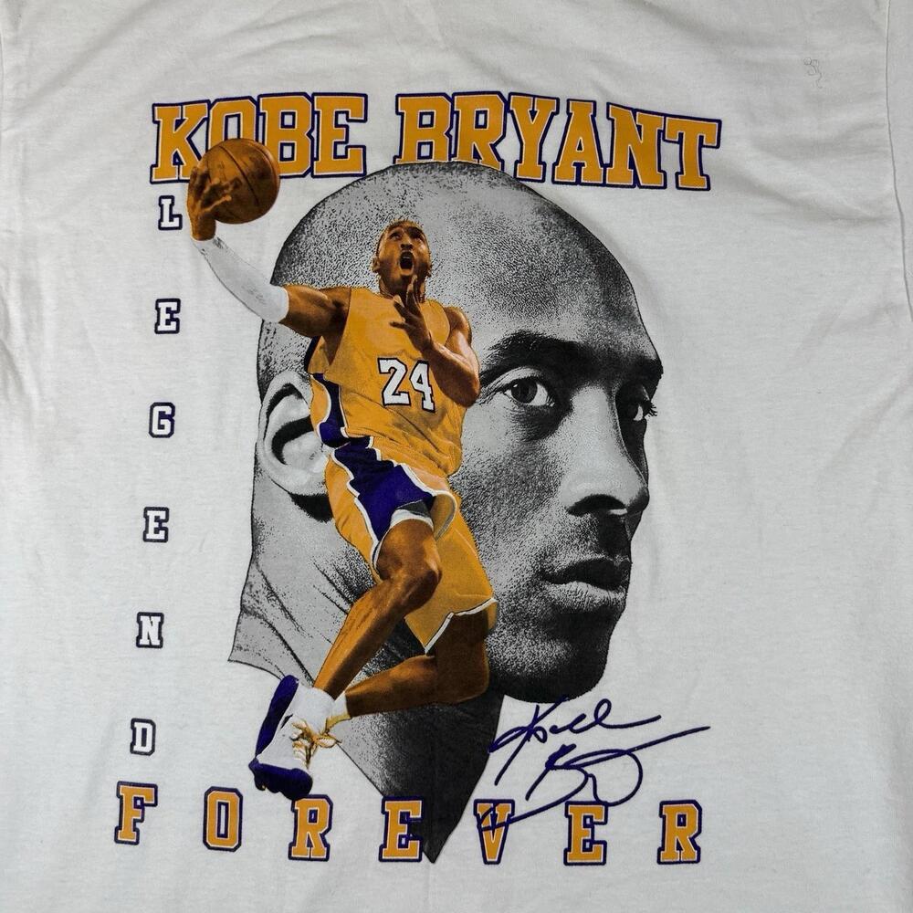 La Lakers T- Shirt Legends Are Forever Kobe Bryant Large White